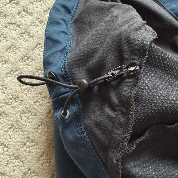 Columbia Omni-shield titanium interchange shell jacket blue/black men’s M - Picture 13 of 13